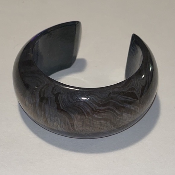 Mango Tree Fitted Bangle - Picture 2 of 4